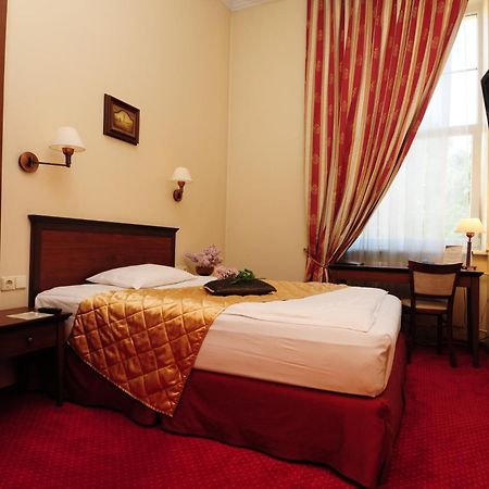 Hotel Conviva Panevėžys Esterno foto