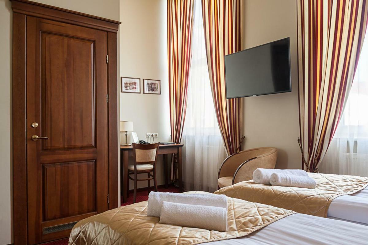 Hotel Conviva Panevėžys Esterno foto