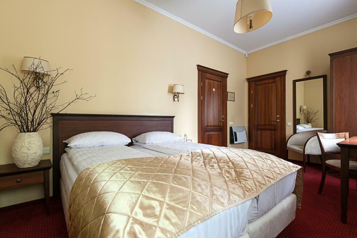 Hotel Conviva Panevėžys Esterno foto