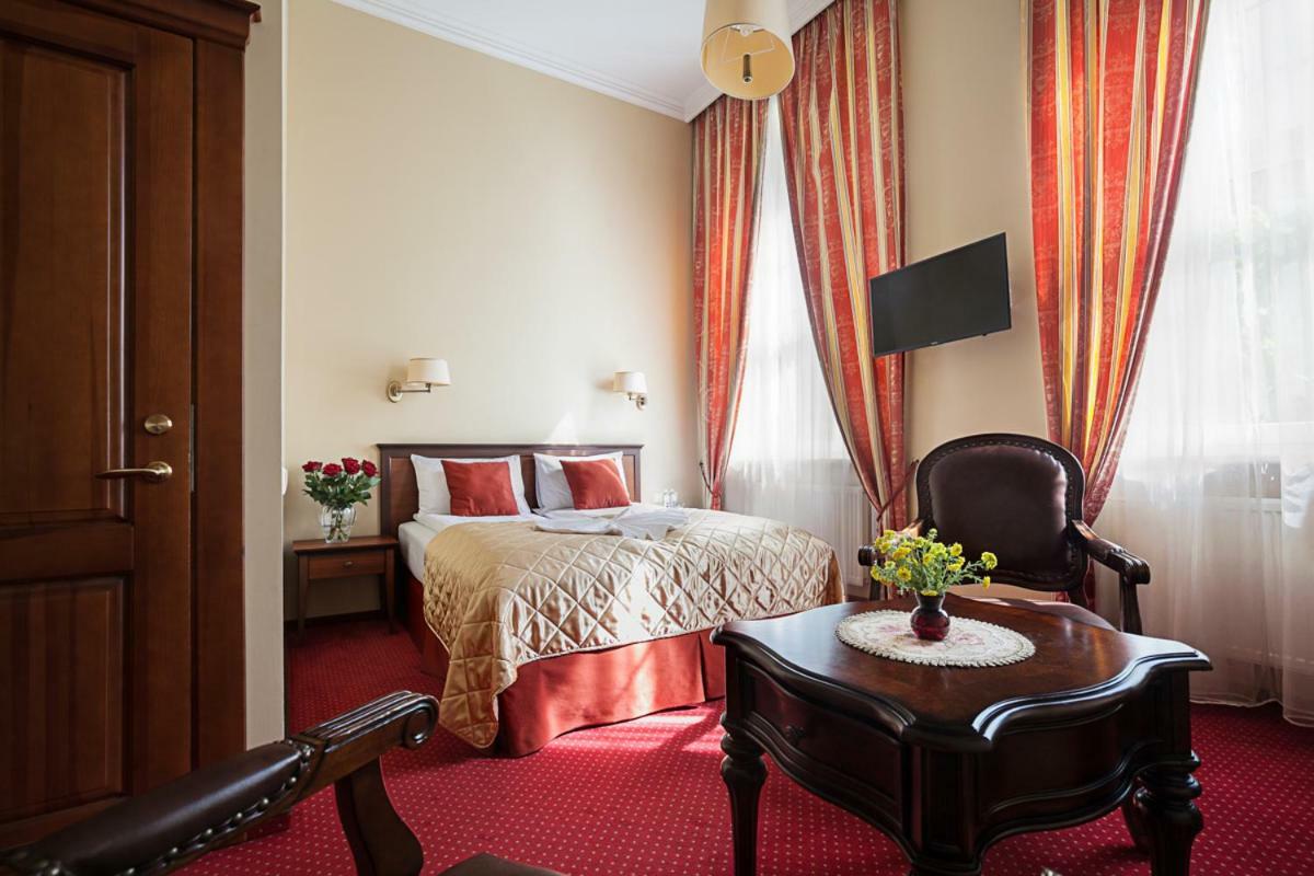 Hotel Conviva Panevėžys Esterno foto
