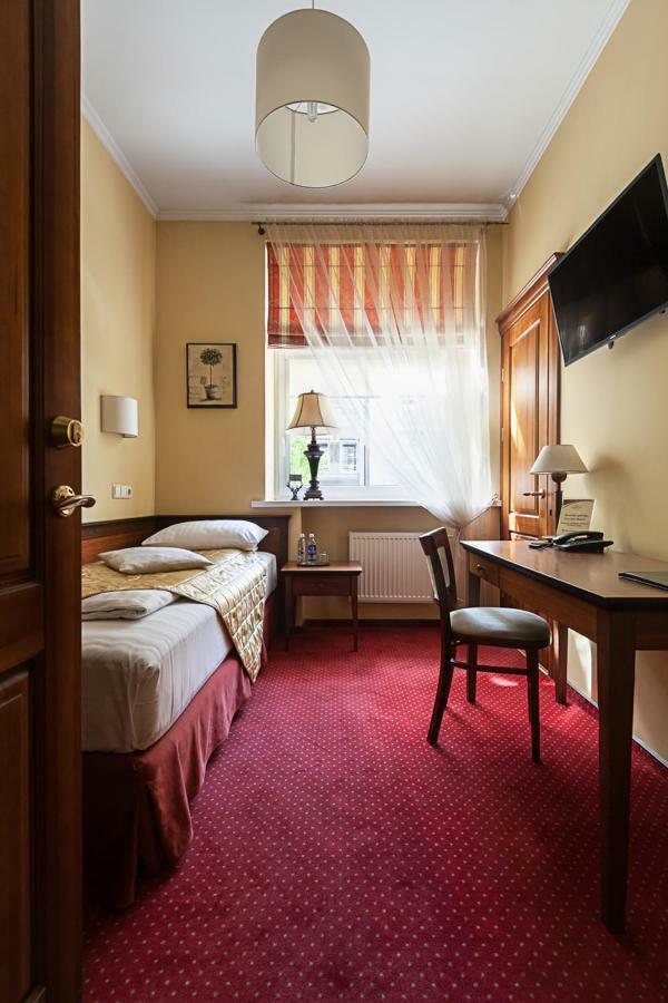 Hotel Conviva Panevėžys Esterno foto