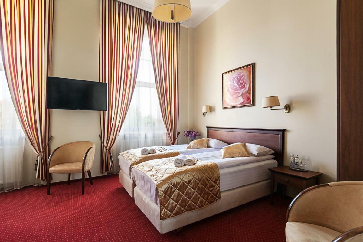 Hotel Conviva Panevėžys Esterno foto
