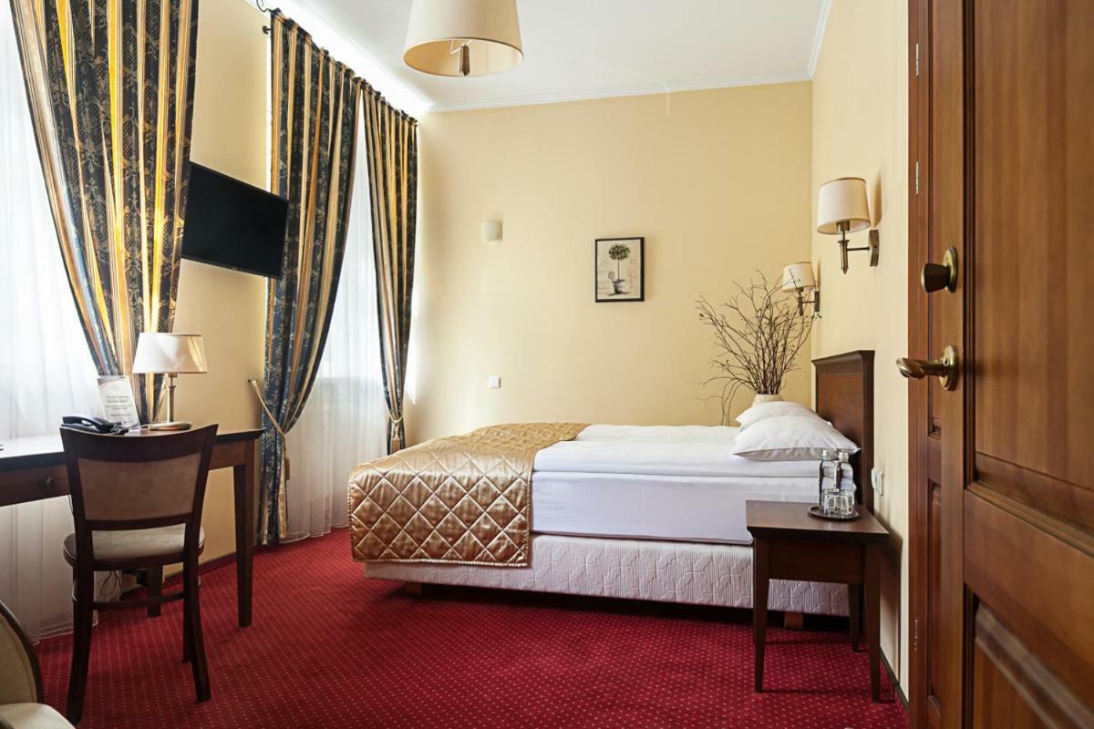 Hotel Conviva Panevėžys Esterno foto